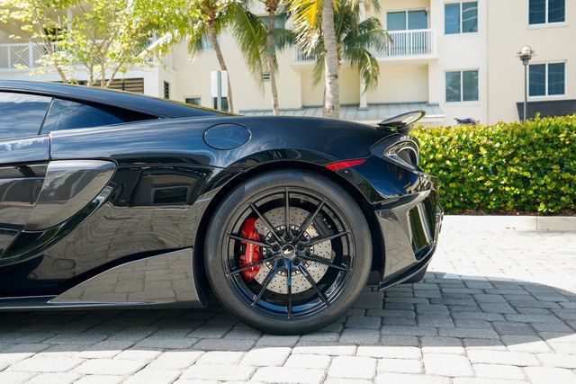 Used 2019 McLaren 600LT photo 16