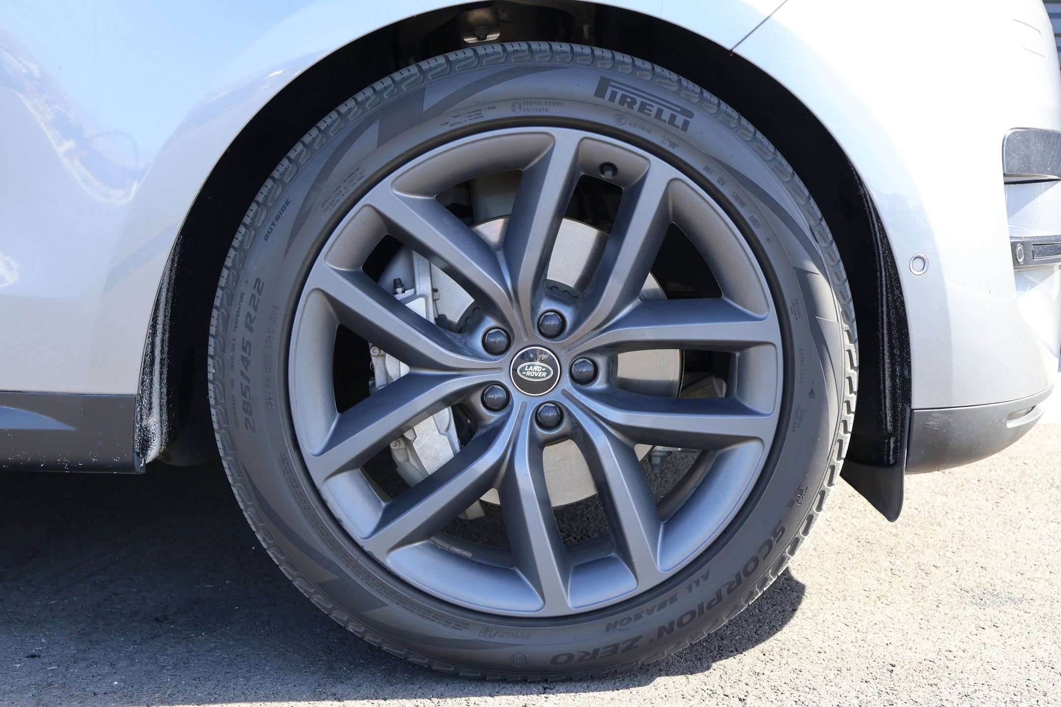 2023 Land Rover Range Rover Sport SE