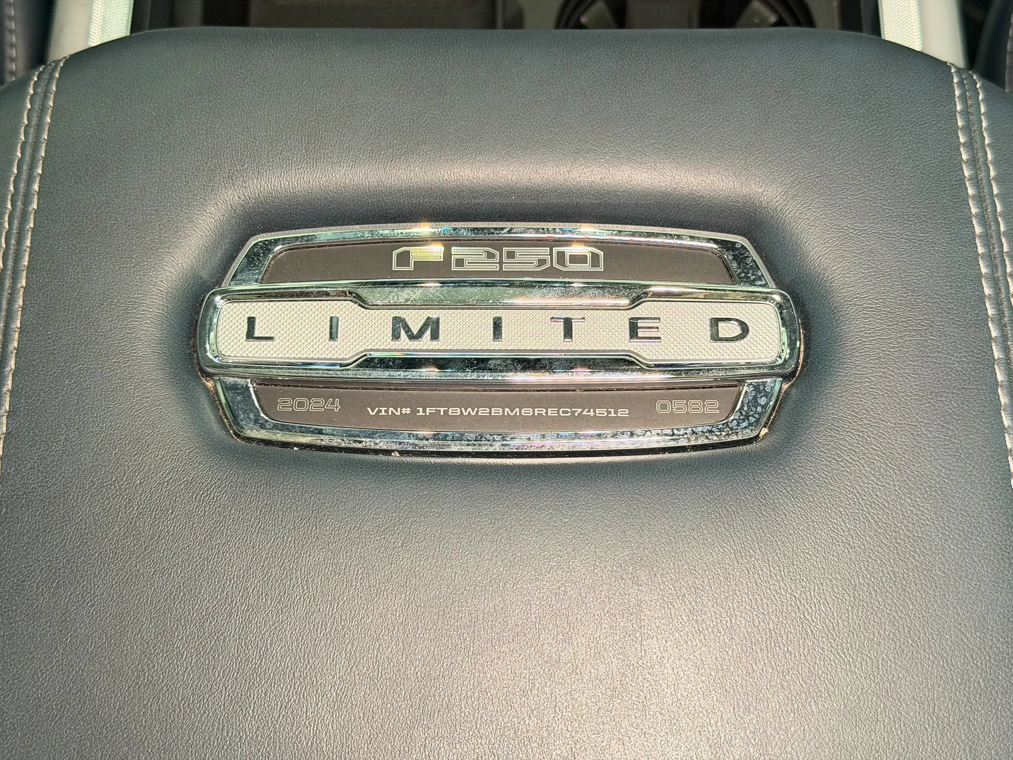 2024 Ford F-250 Super Duty Limited - Photo 18