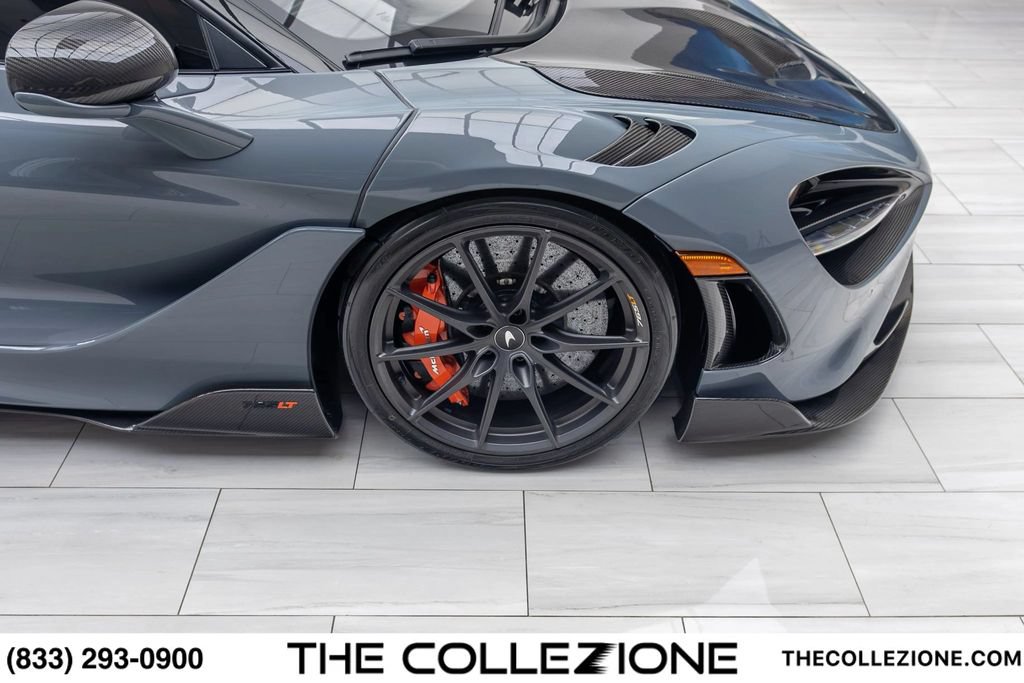 Used 2021 McLaren 765LT photo 45