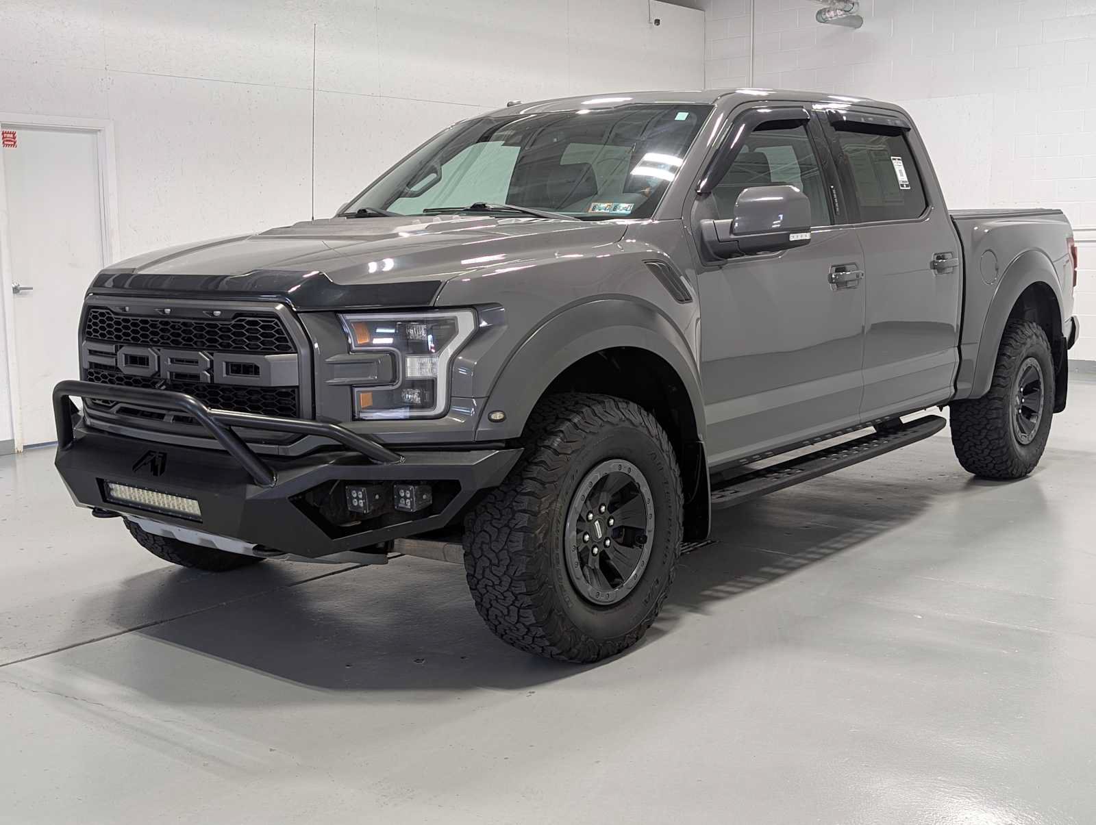Used 2018 Ford F150 Raptor w/ Equipment Group 802A Luxury