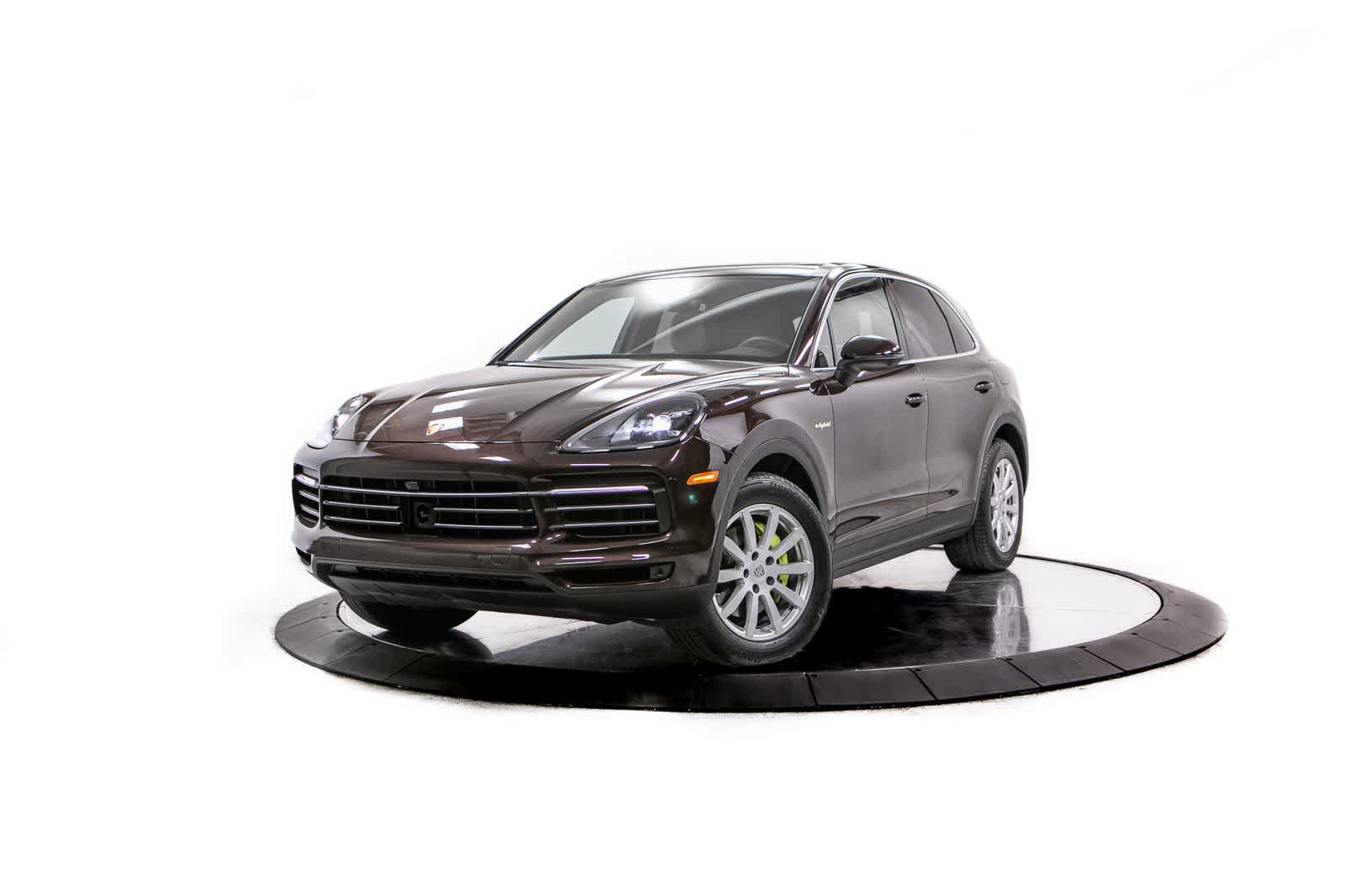 Certified 2023 Porsche Cayenne