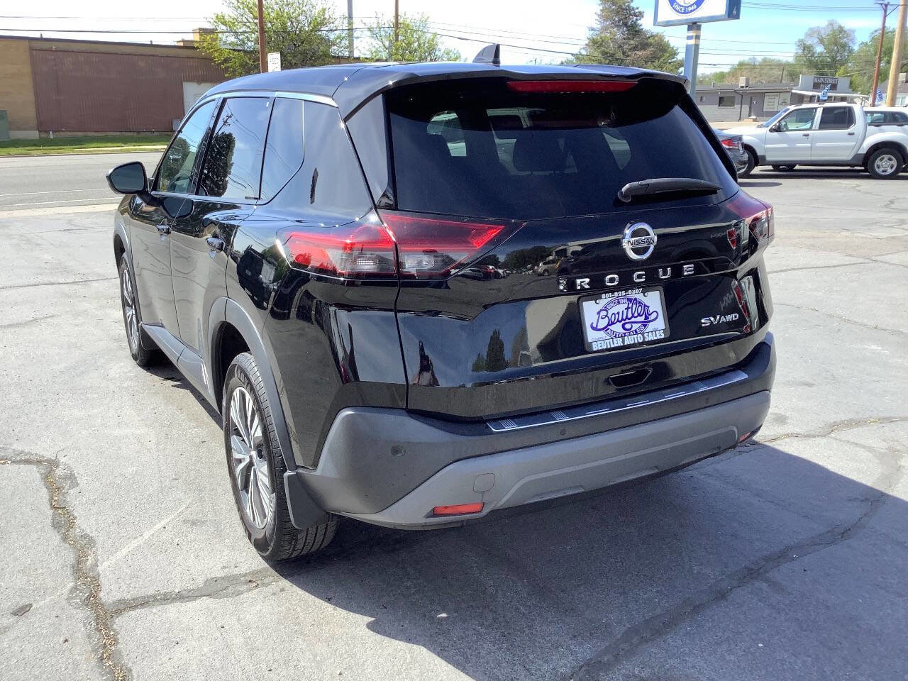 2021 Nissan Rogue SV