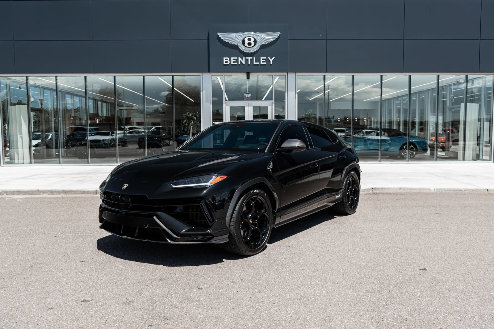 Used 2023 Lamborghini Urus Performante