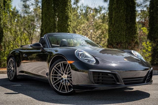 2019 Porsche 911 Carrera