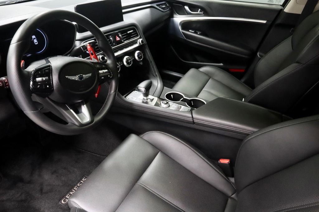 2023 Genesis G70 2.0T