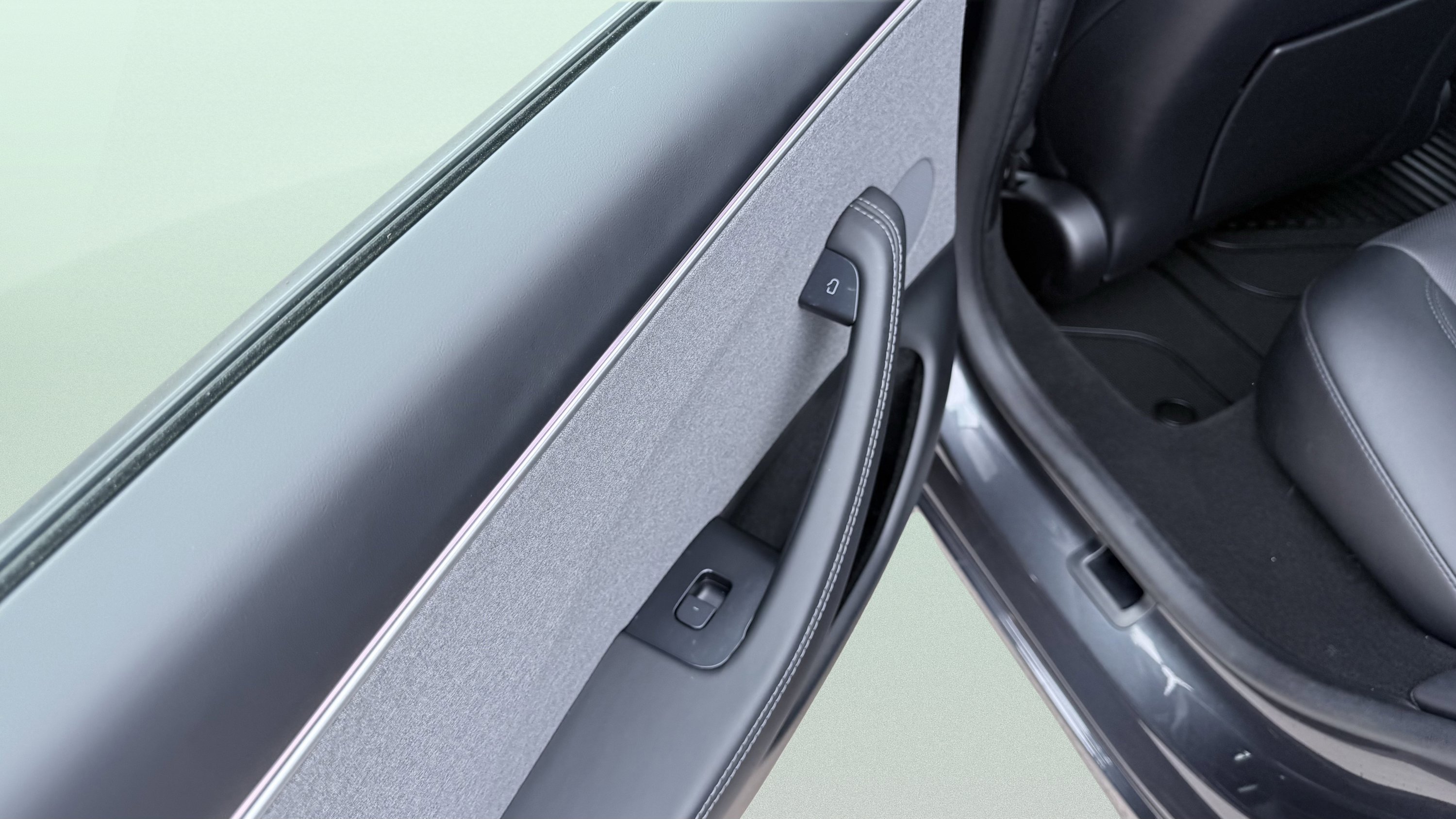 2024 Tesla Model 3 Standard Range