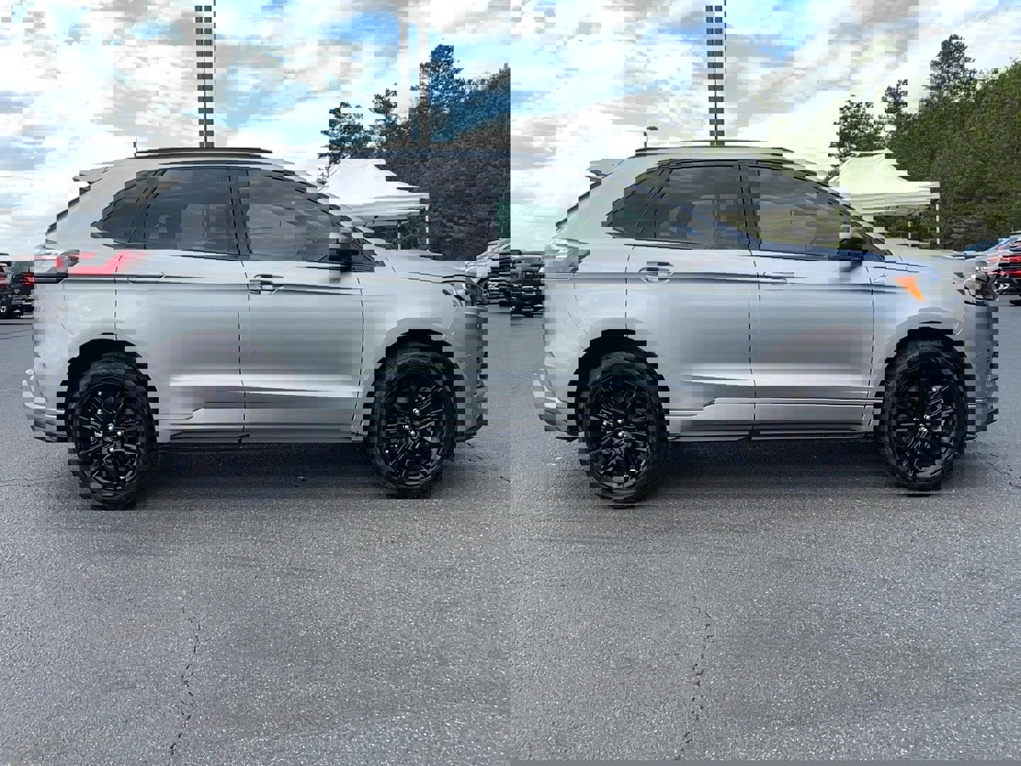 2022 Ford Edge ST-Line