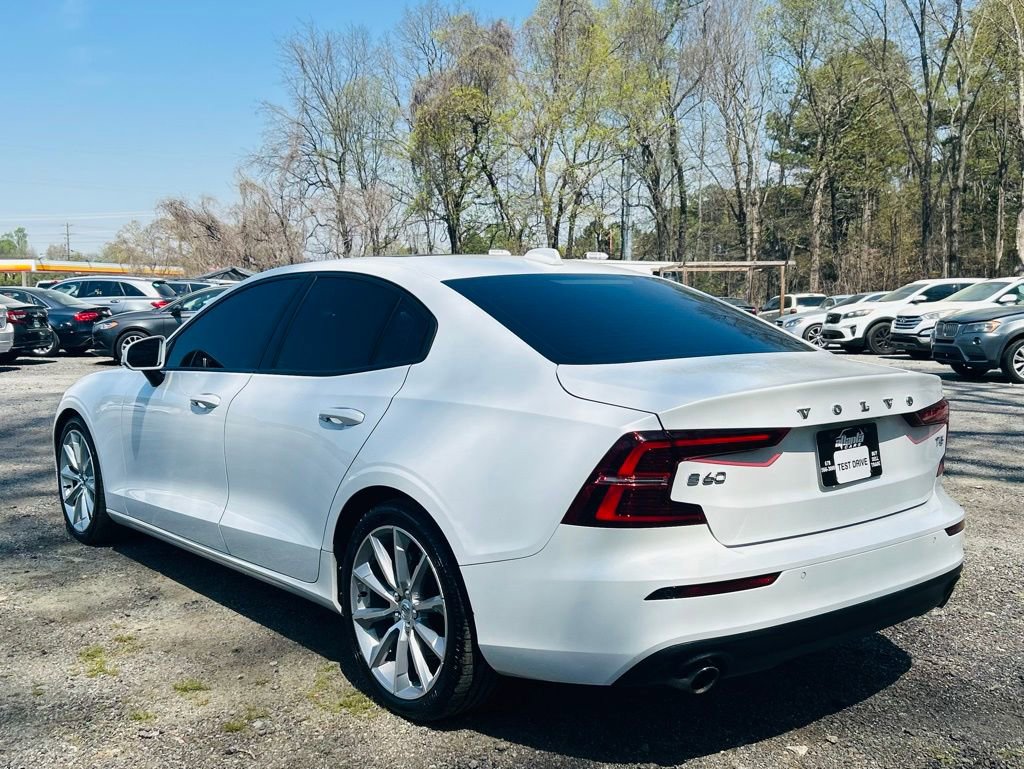 2020 Volvo S60 T5 Momentum