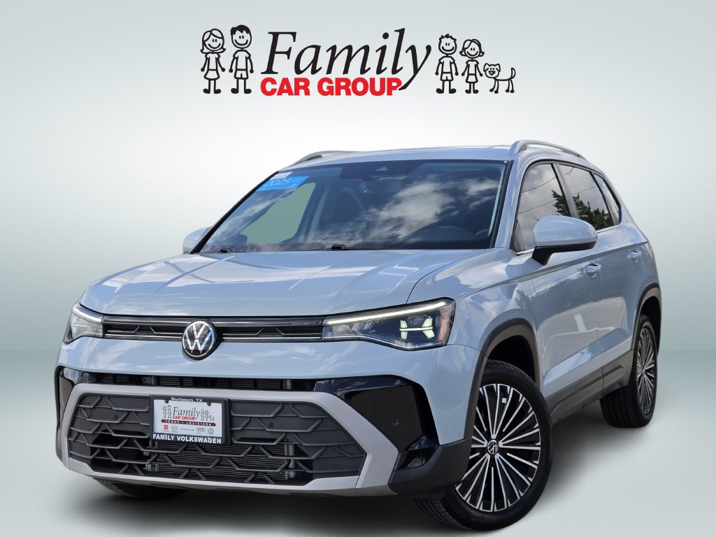 Used 2025 Volkswagen Taos SE