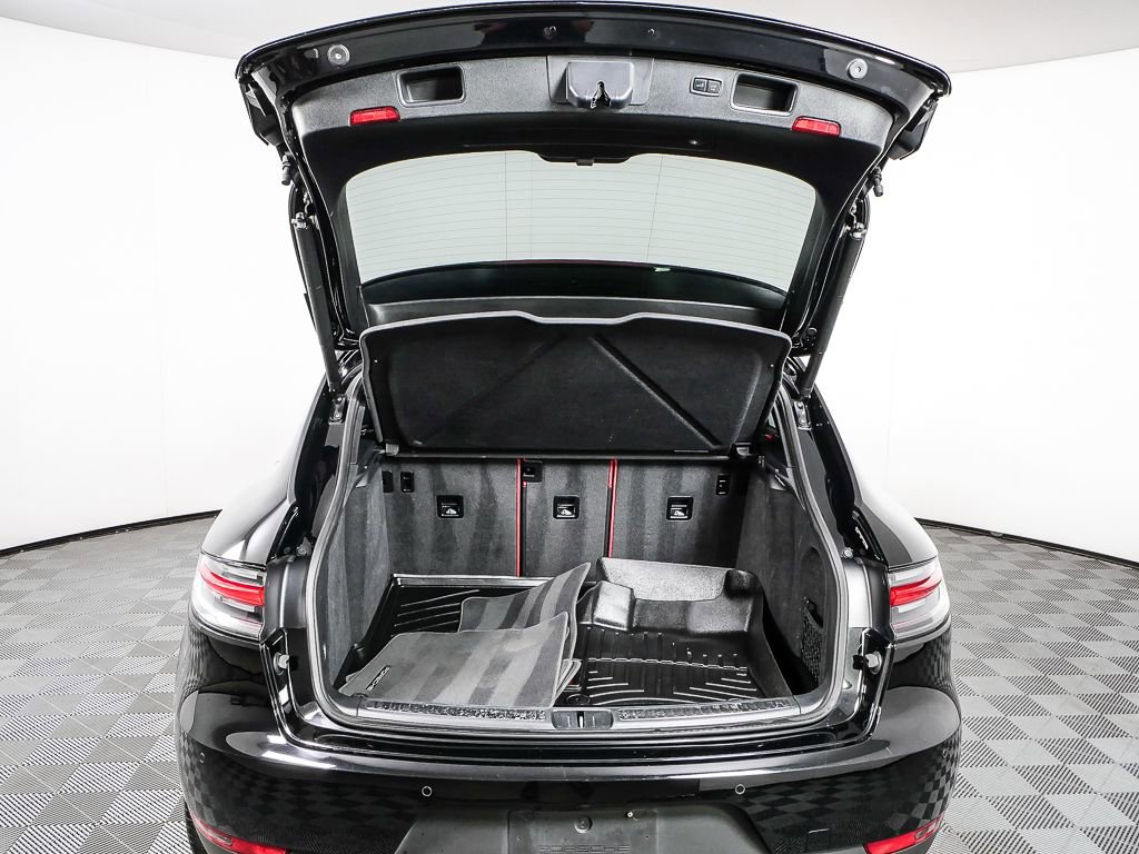 2021 Porsche Macan S