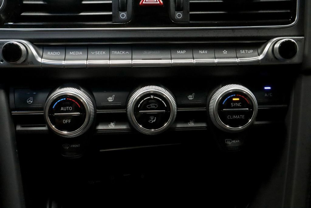 2019 Genesis G70 2.0T Advanced