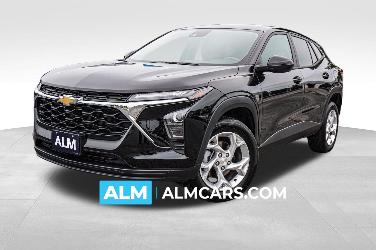 Used 2025 Chevrolet Trax LS w/ LS Convenience Package