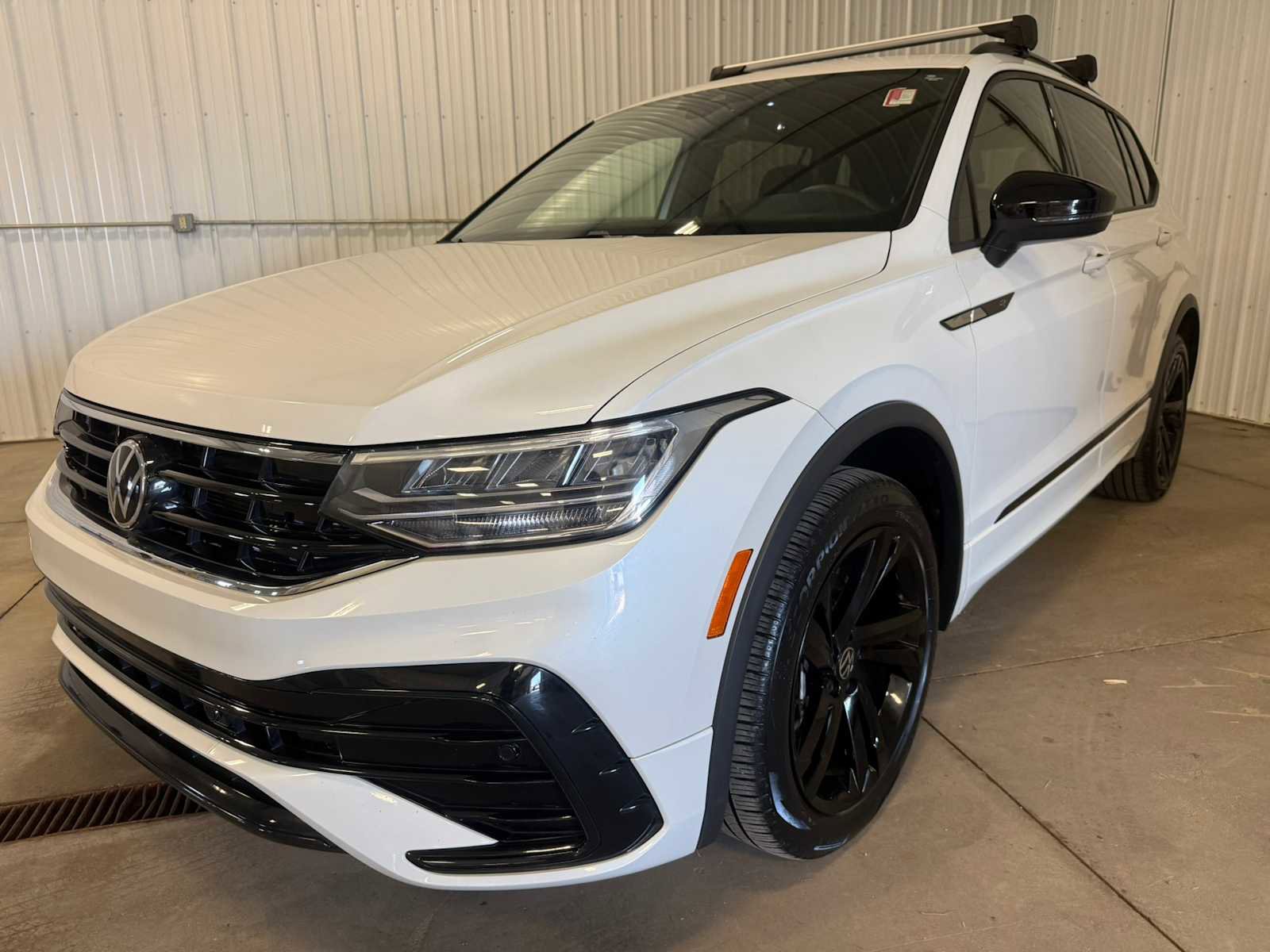 Certified 2023 Volkswagen Tiguan SE R-Line