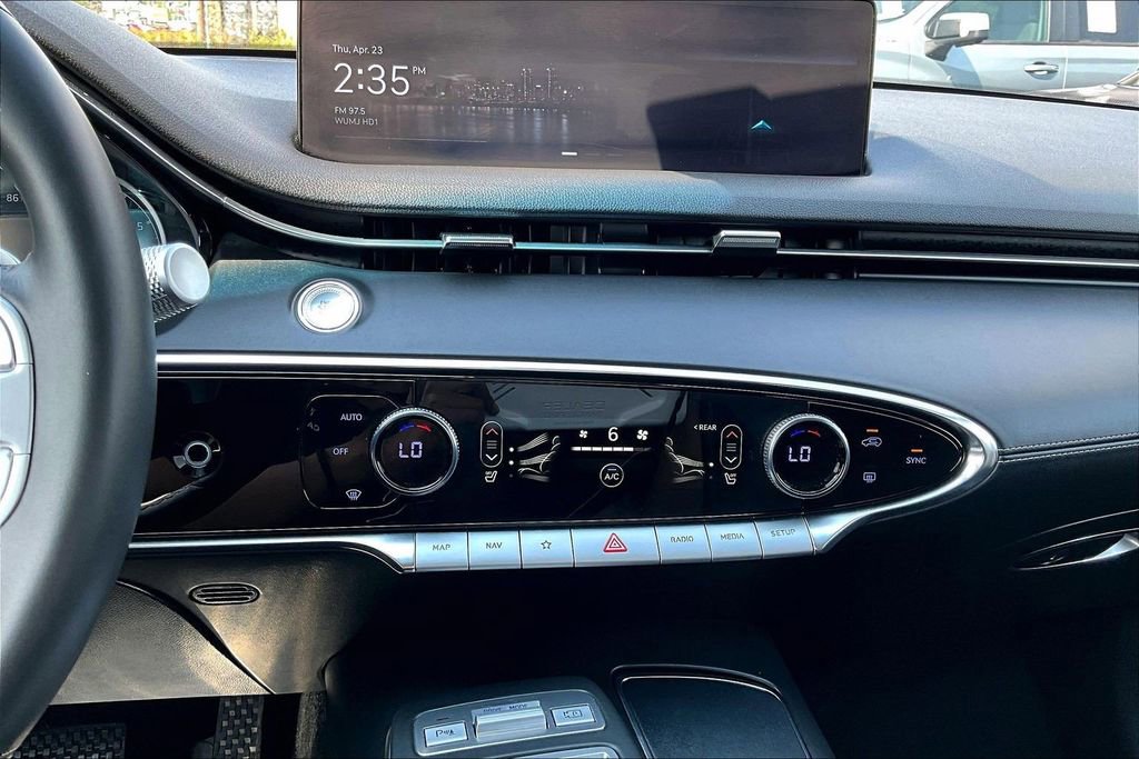 2025 Genesis Gv70 2.5T