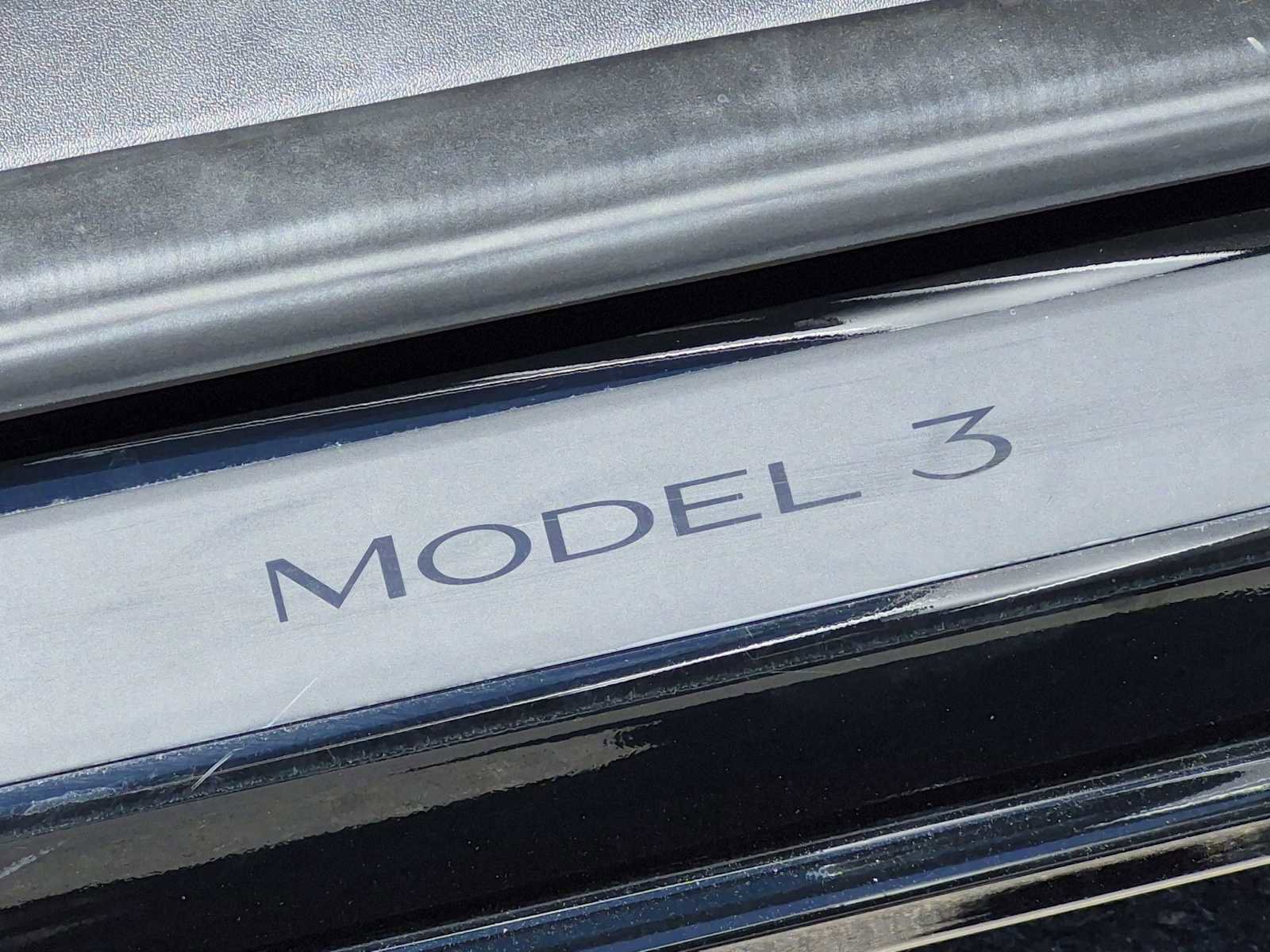 2023 Tesla Model 3 Standard Range