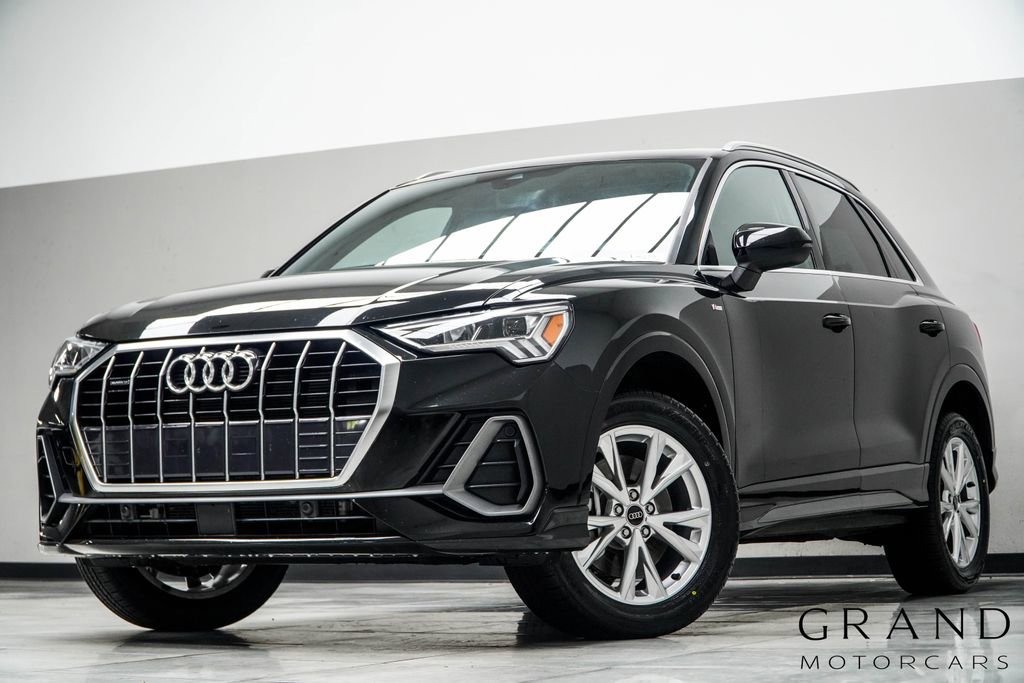 2025 Audi Q3 2.0T Premium