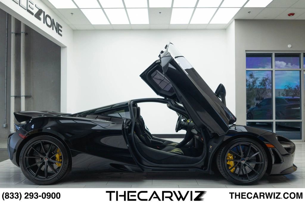 Used 2018 McLaren 720S Performance photo 81