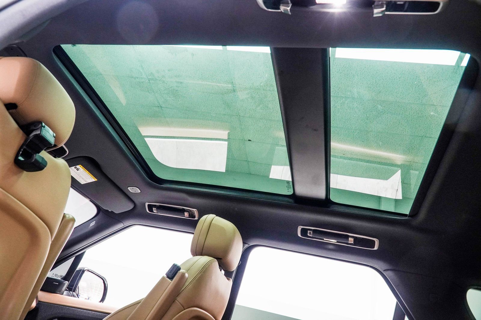 2023 Land Rover Range Rover Sport SE