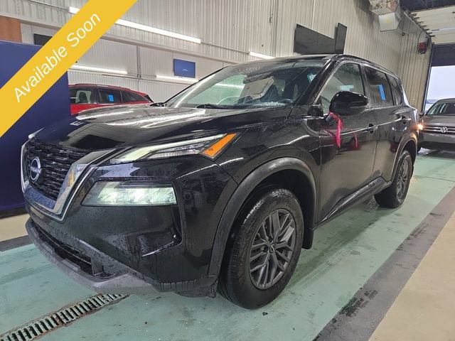 Used 2022 Nissan Rogue S