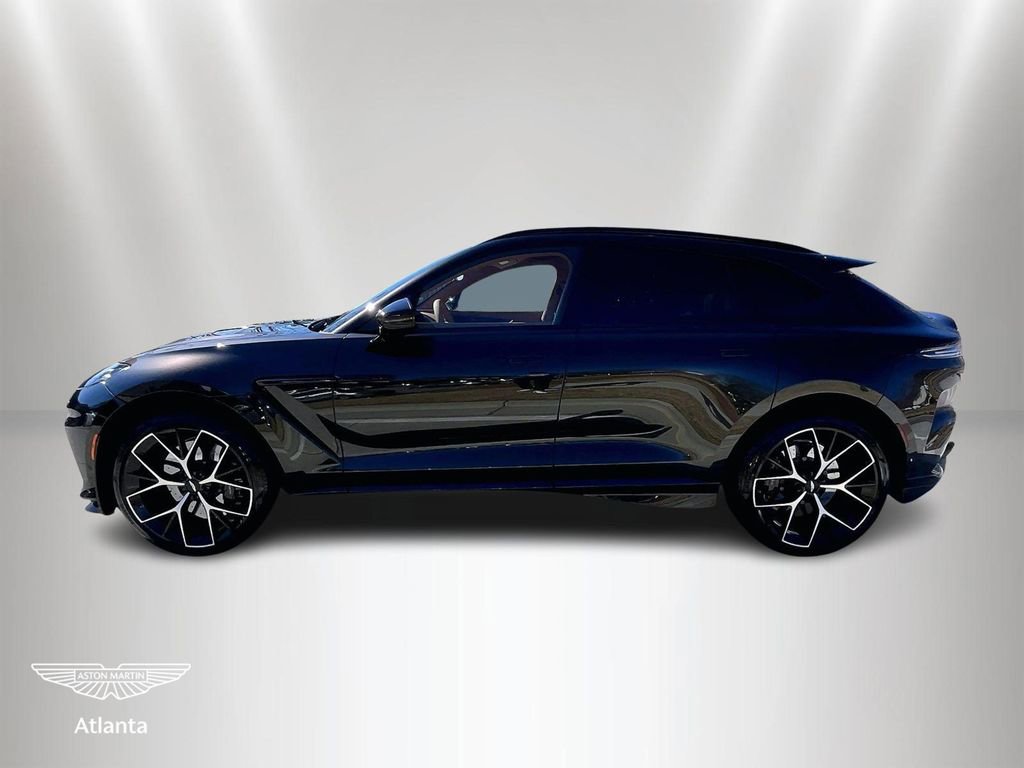2026 Aston Martin DBX 707
