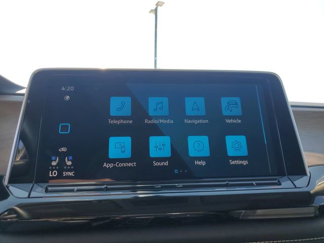 2025 Volkswagen Atlas SE