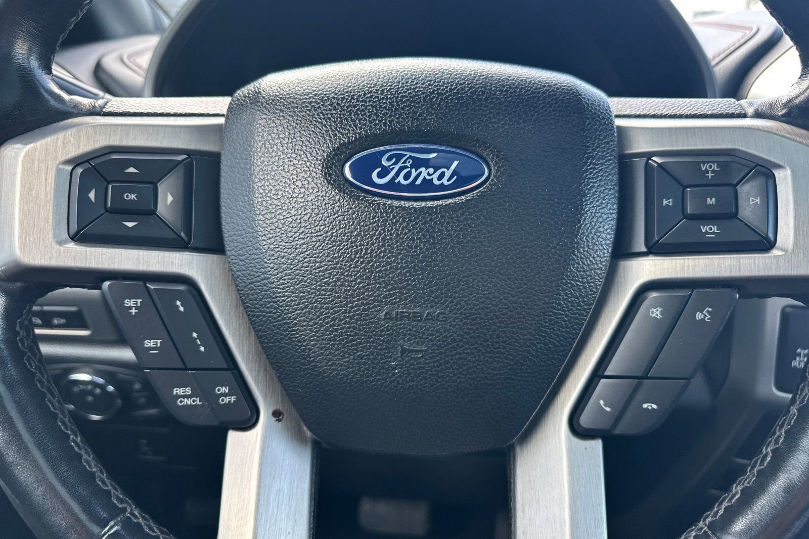 2017 Ford F150 Platinum