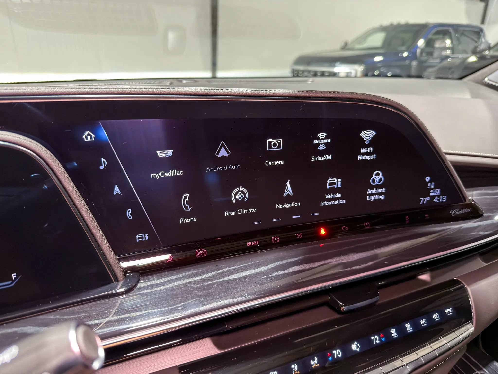2024 Cadillac Escalade-V V-Series - Photo 29