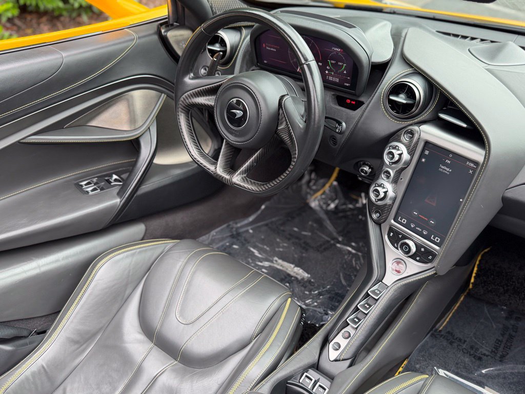 Used 2022 McLaren 720S Spider photo 45