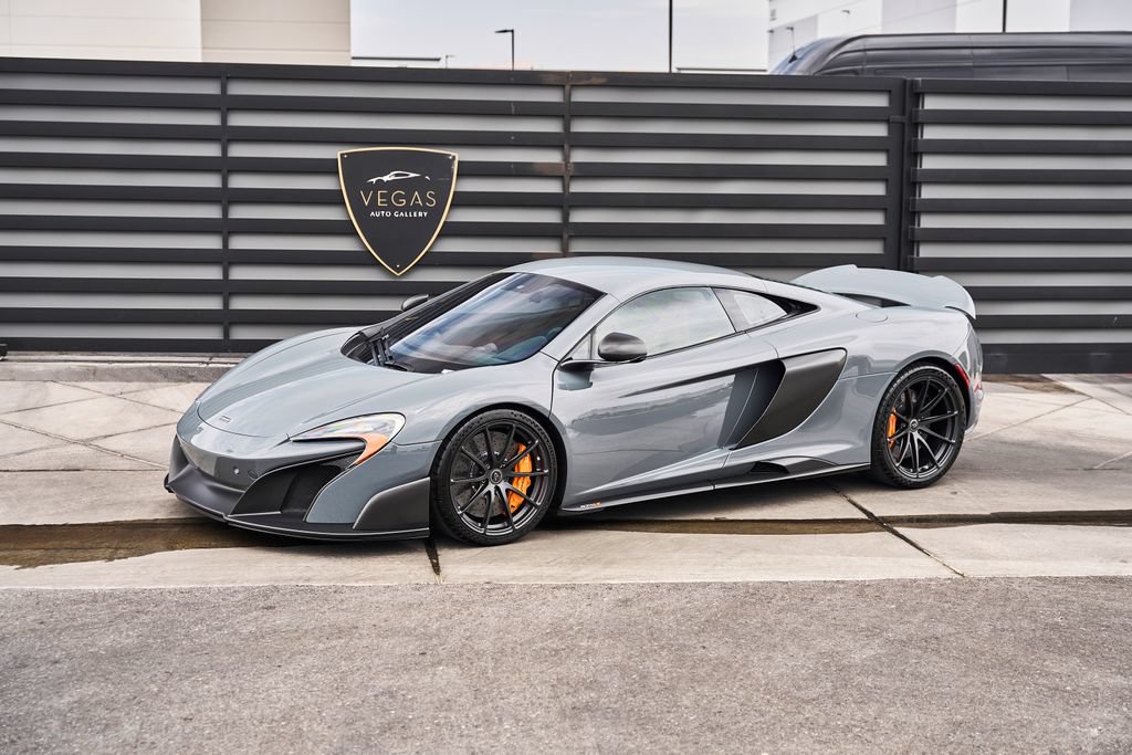 Used 2016 McLaren 675LT Coupe photo 6