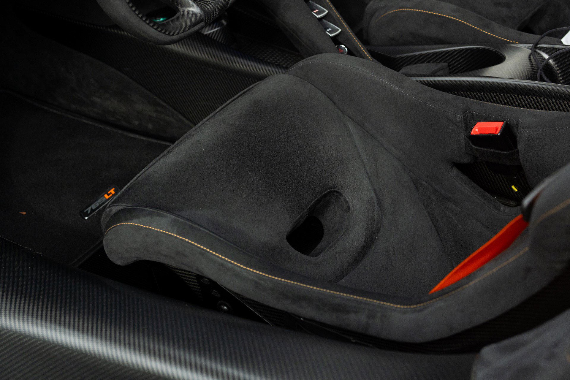 Used 2021 McLaren 765LT photo 36