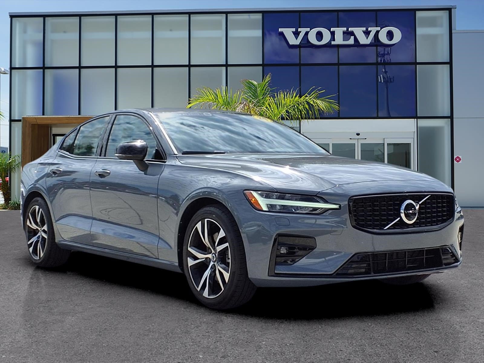 Certified 2024 Volvo S60 B5 Plus w/ Climate Package