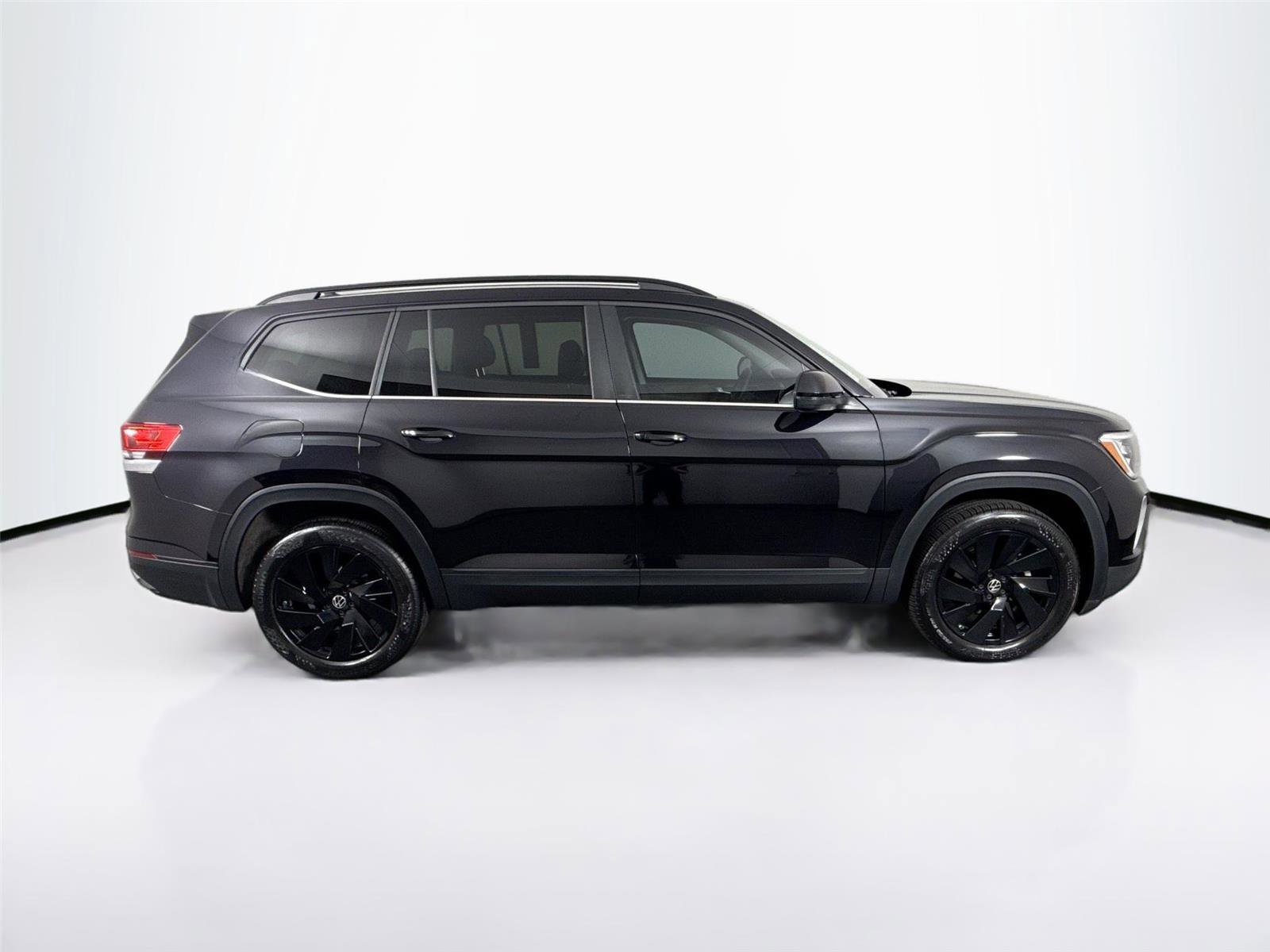 2024 Volkswagen Atlas SE