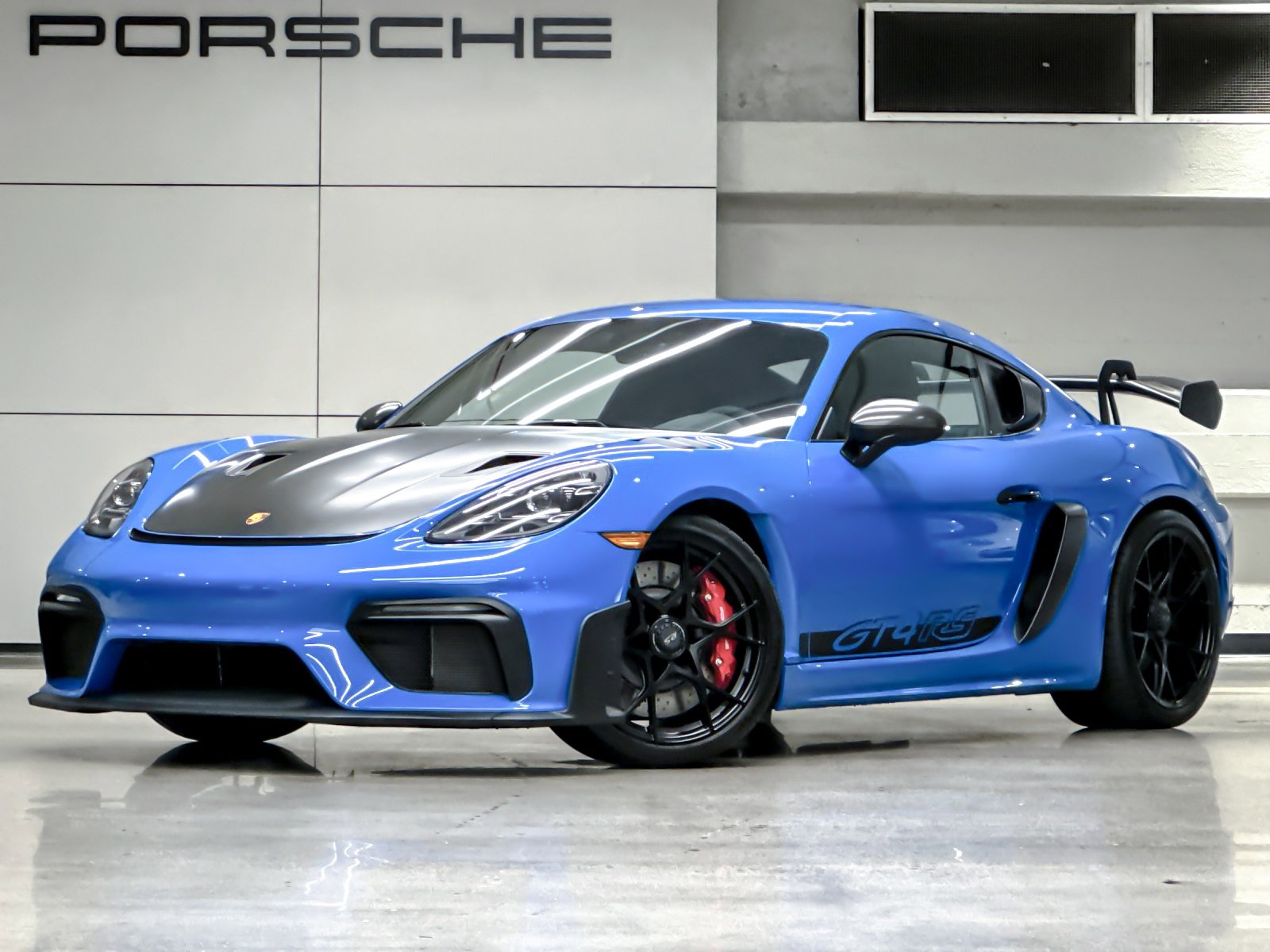 2023 Porsche 718 Cayman GT4 RS