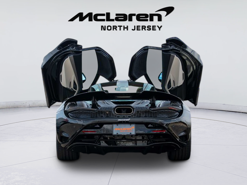 New 2026 McLaren 750S photo 12