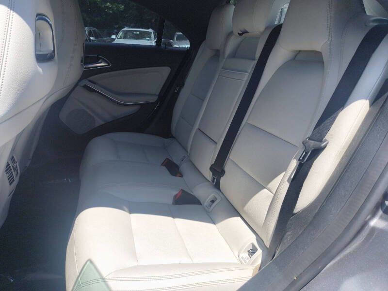 2015 Mercedes-Benz CLA 250