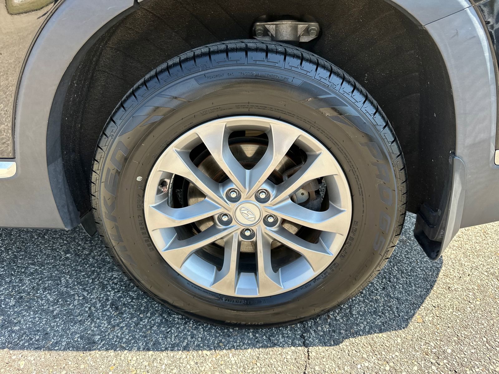 2020 Hyundai Santa Fe SE