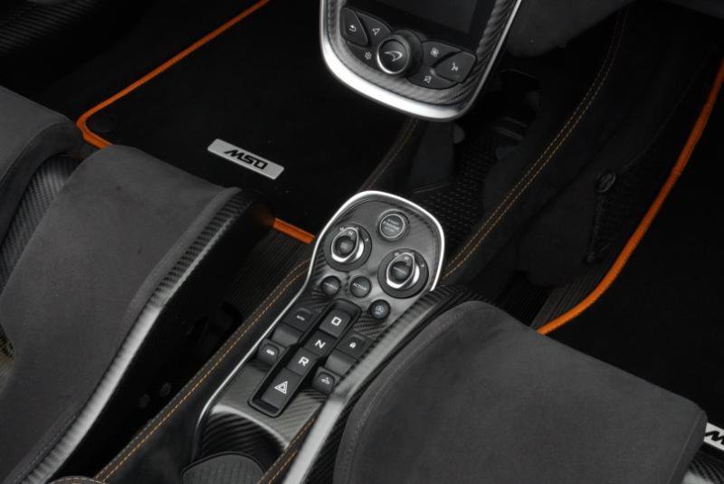Used 2020 McLaren 600LT Spider photo 63