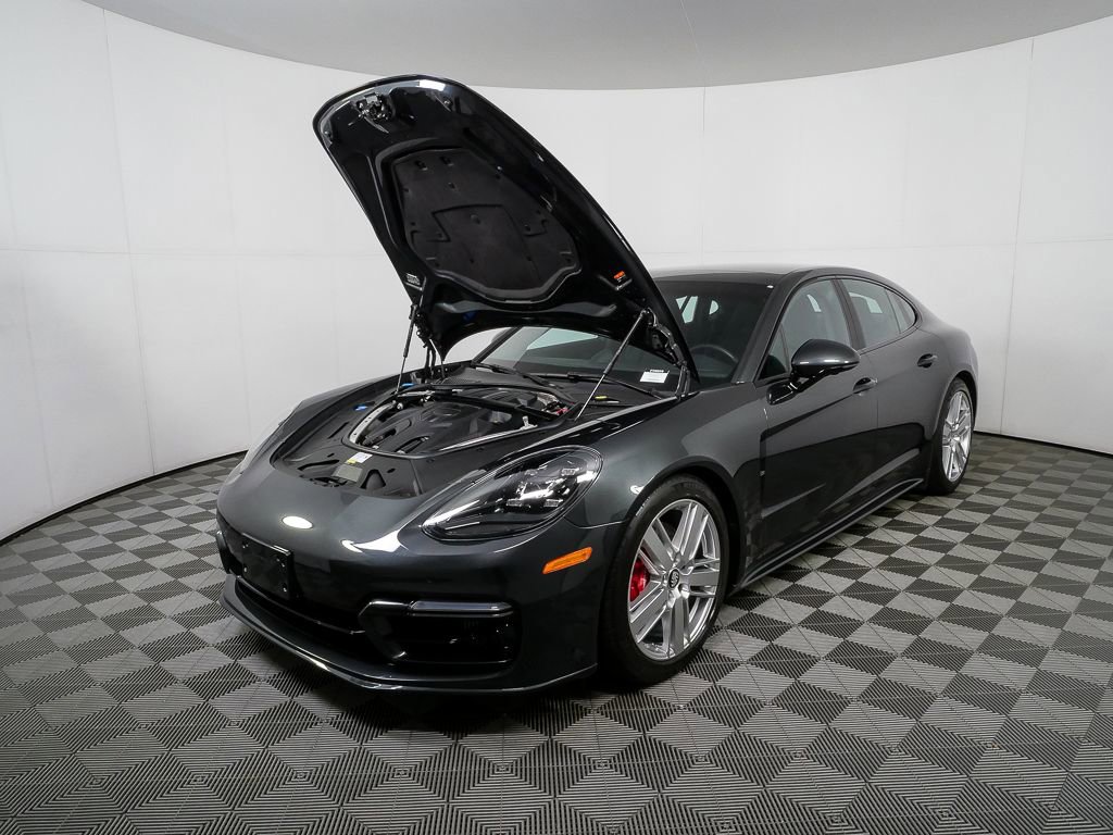 2023 Porsche Panamera 4S