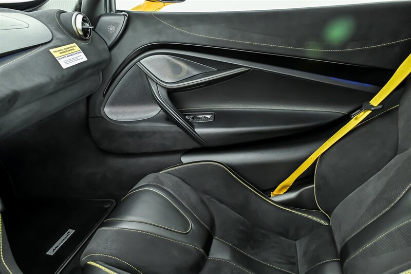 Used 2022 McLaren 720S Luxury photo 37