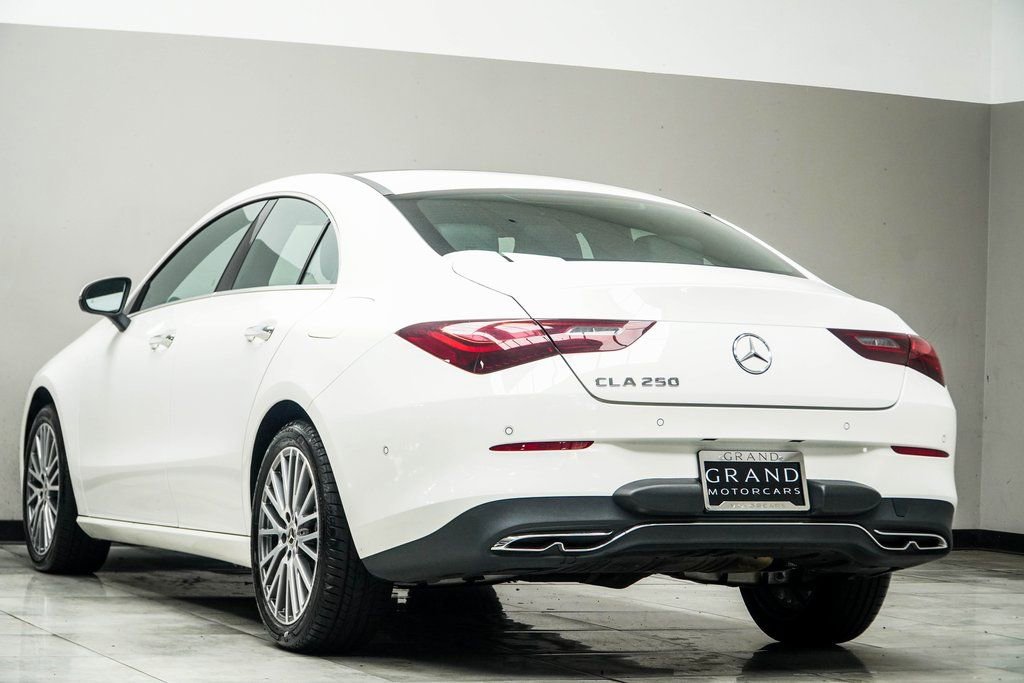 2025 Mercedes-Benz CLA 250