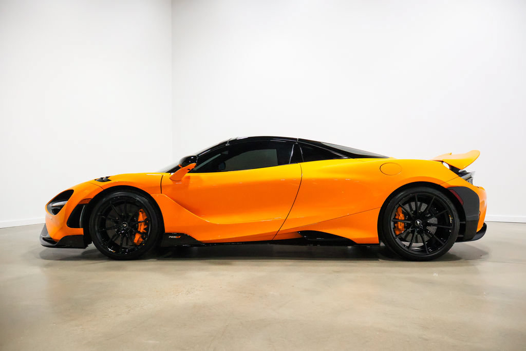 Used 2022 McLaren 765LT photo 19