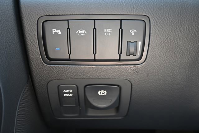 2012 Hyundai Genesis 4.6