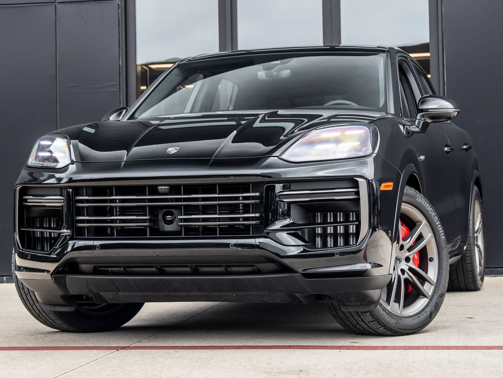 New 2025 Porsche Cayenne Turbo