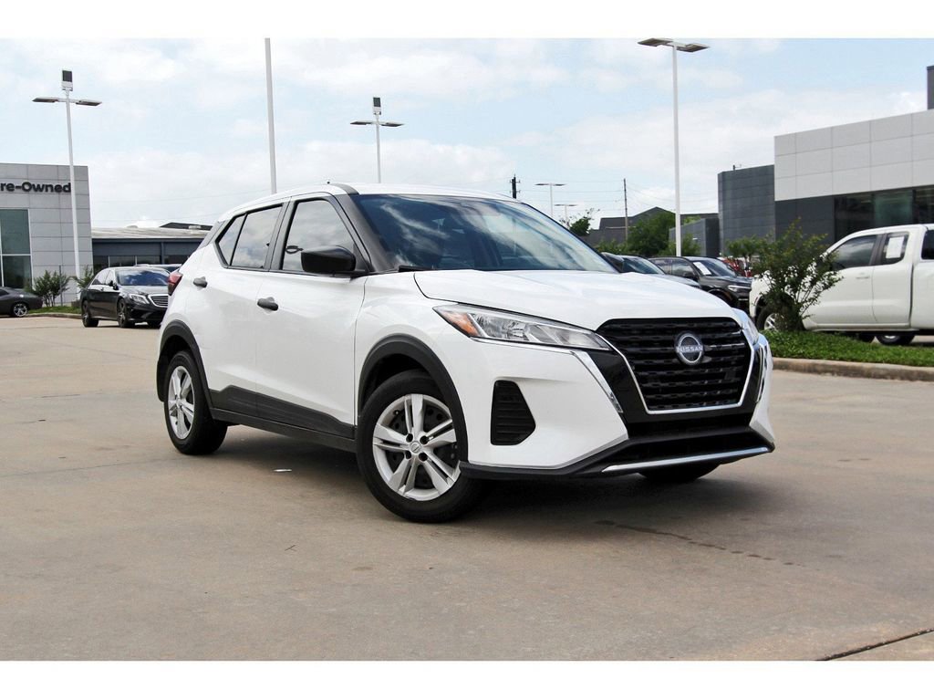 Used 2024 Nissan Kicks S