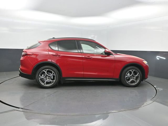 2023 Alfa Romeo Stelvio Sprint