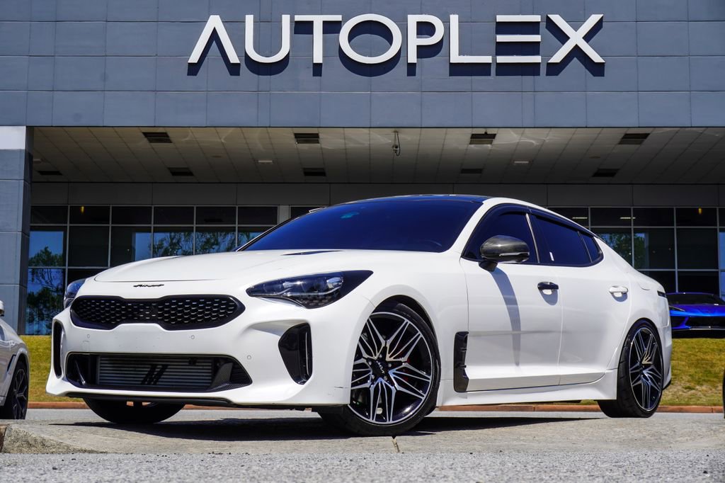 2023 Kia Stinger GT2