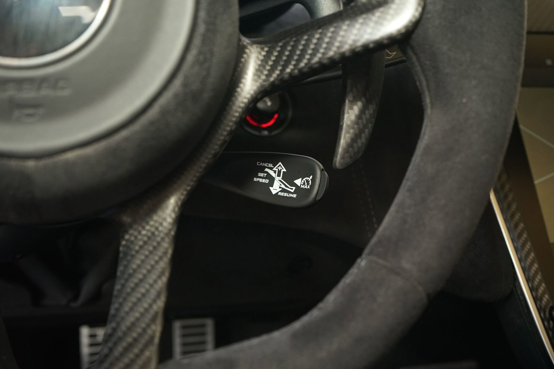 Used 2020 McLaren 600LT Spider photo 31