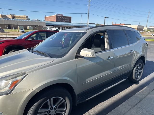 Used 2017 Chevrolet Traverse LT
