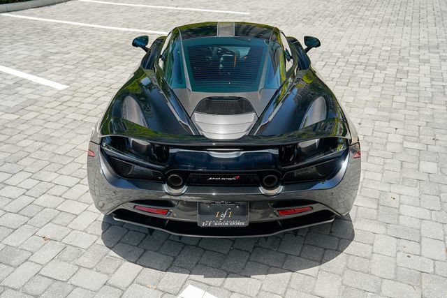 Used 2018 McLaren 720S Performance photo 25